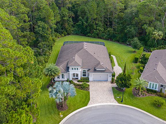 2nd image of 214 Ashwood Ct