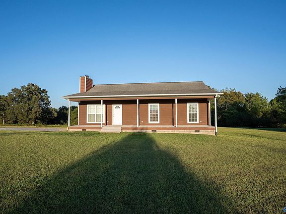 2nd image of 1848 County Road 572