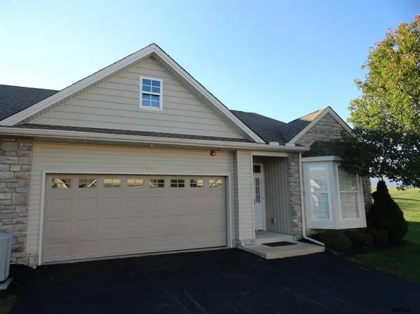 1509 S Marshview Rd, Stewartstown, PA 17363