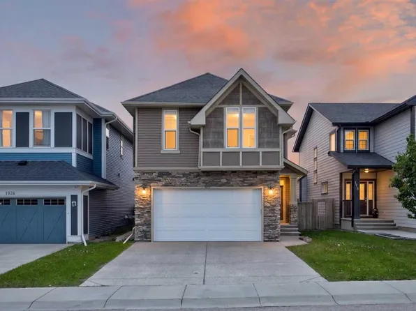 1022 Evanston Dr N, Calgary, AB T3P 0K5