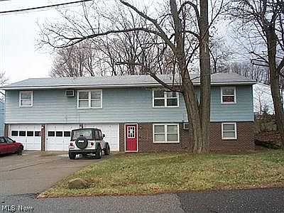 1st image of 414-418 Oakwood Ave