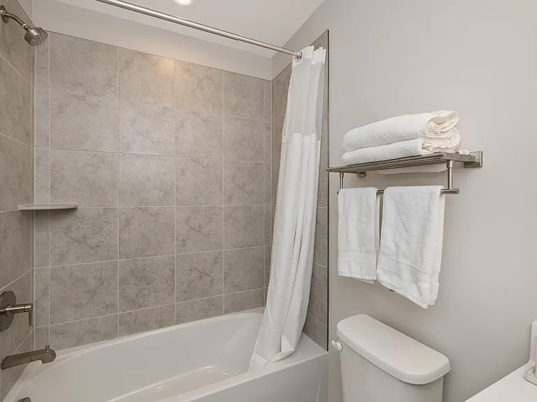 4820 Chastain Ave — Photo 28