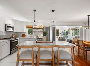 63 Massasoit Ln, Hanover, MA 02339