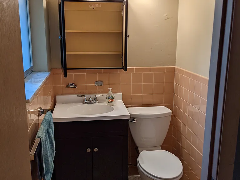 6343 Mackenzie Ct — Photo 8