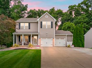 1368 Darlington Trl, Kalamazoo, MI 49009