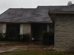 5643 Fair Forest Dr, Houston, TX 77088