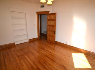 1445 W Belle Plaine Ave #2, Chicago, IL 60613