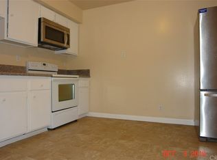 207 Nashville Ave #3, Huntington Beach, CA 92648