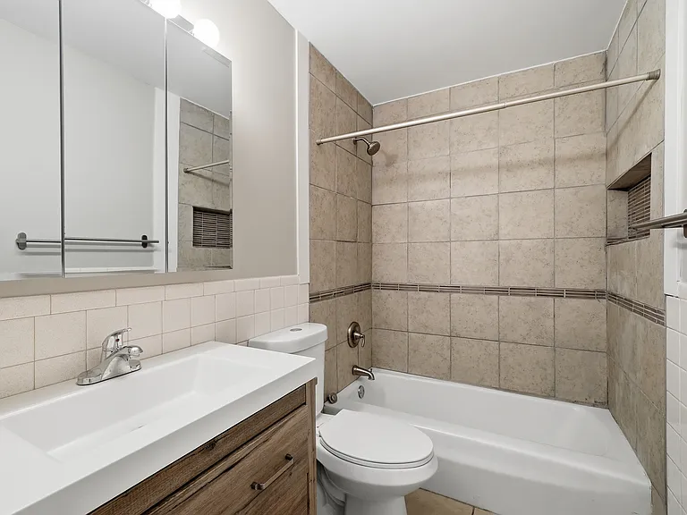 431 Filweber Ct #2 — Photo 7