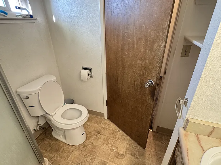 410 Pine St #3 — Photo 12