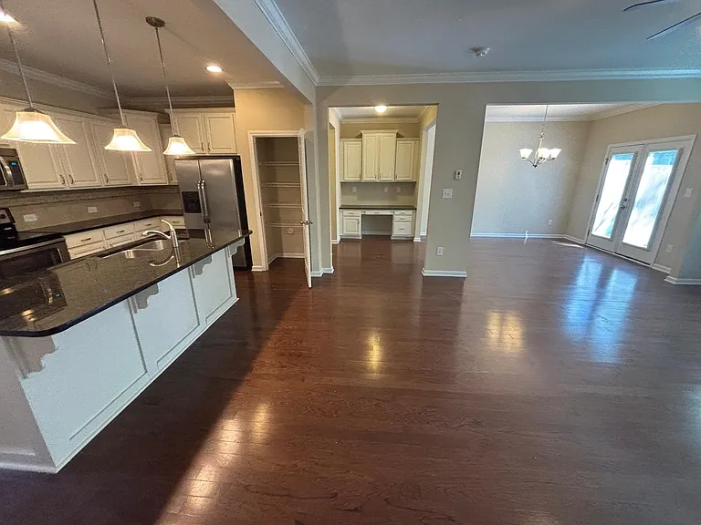 451 Shakespeare Dr — Photo 22