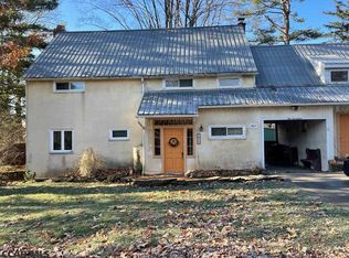 1017 Houserville Rd, State College, PA 16801