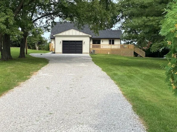 5979 Montclair Rd, Lizton, IN 46149