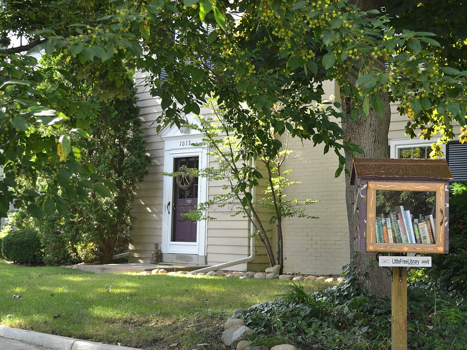 1st image of 1015 Rose Ave