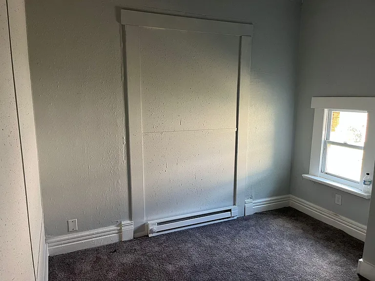 1711 W Kentucky St — Photo 8