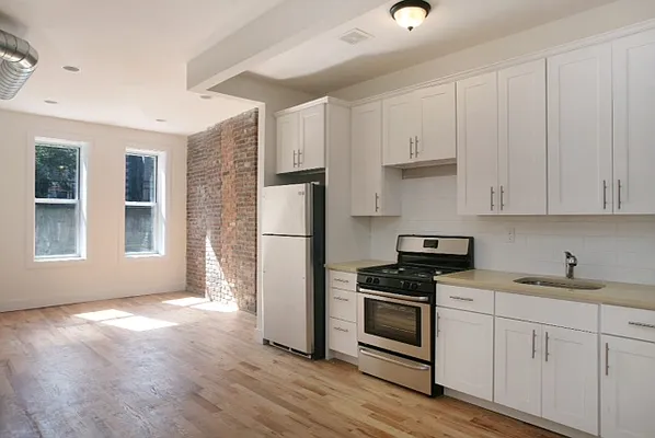 Rented by Rental Solutions Inc | media 11