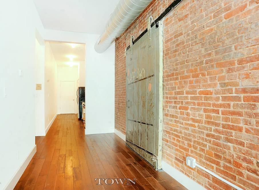 2nd image of 53 Howard St APT 2E