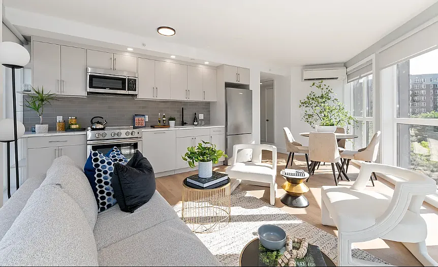 2 bed, 849 sqft, $3,999 — Photo 2