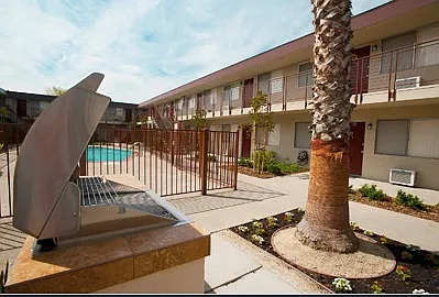 1690 N Tracy Blvd Photo 1