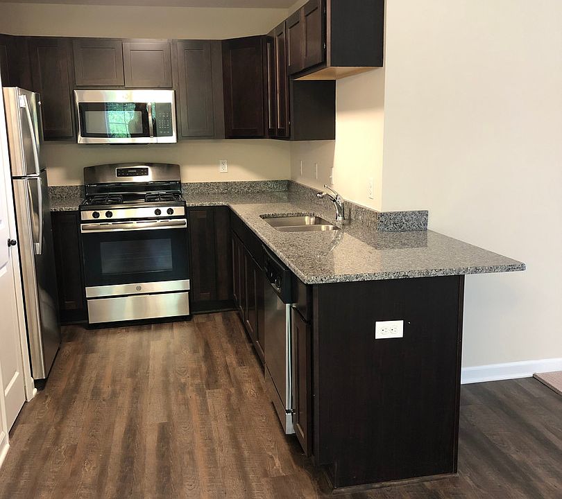 1st image of 8269-8331 Promenade Cir #16