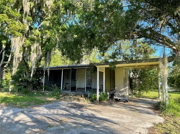 325 NW 3rd St, Lake Butler, FL 32054