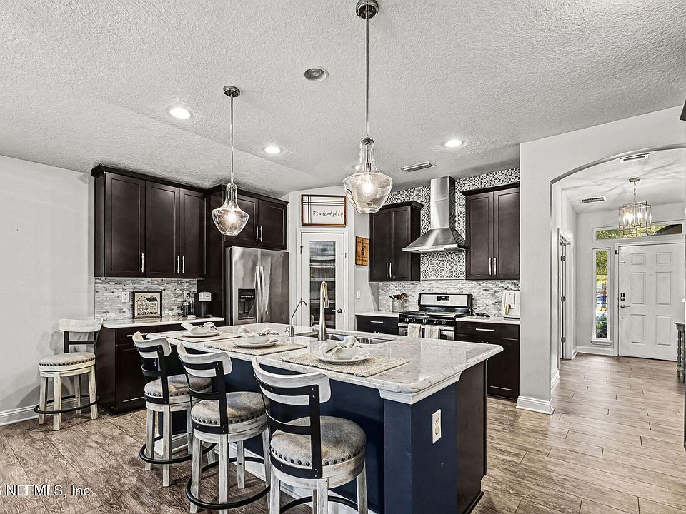 2nd image of 224 WHITE MARSH Drive
