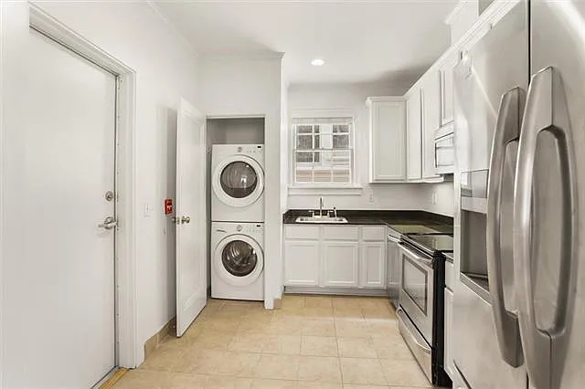 1654 Joseph St #B — Photo 8