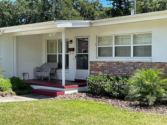 2nd image of 1322 Lake Margaret Dr