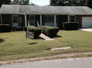 11013 Whitepine Dr, North Prince George, VA 23860