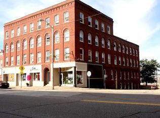 8 Dow St APT 4, Manchester, NH 03101