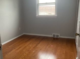 7316 Hill Rd, Philadelphia, PA 19128