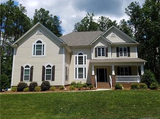 272 Grasshopper Cir, Mooresville, NC 28117