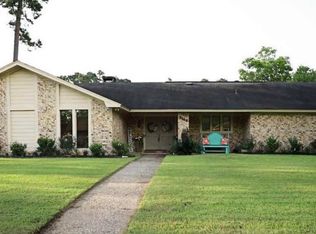 6920 Firethorn Dr, Beaumont, TX 77708