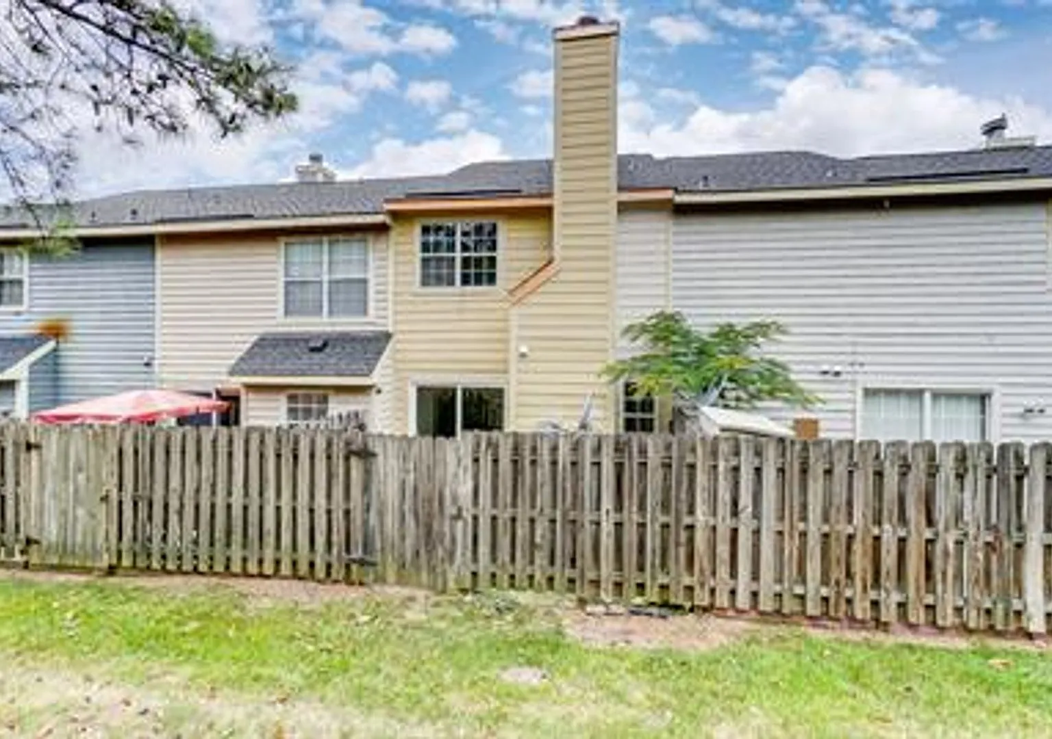 Charming 2-Bed, 2.5-Bath Townhome in University Area! - 3821 Mosscroft Ln — Photo 1