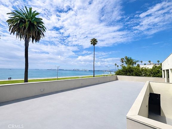 3rd image of 2767 E Ocean Blvd