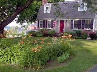 2 Bel Air Rd, Hingham, MA 02043