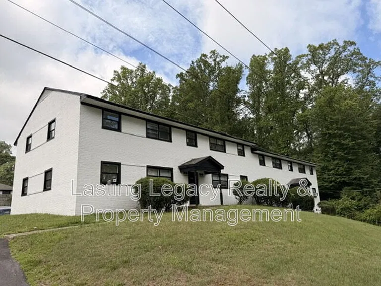 1130 Conley St #A — Photo 2