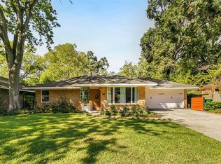 1305 Confederate Rd, Houston, TX 77055