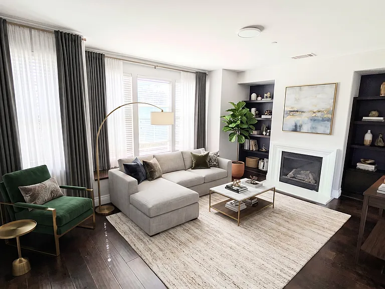 1401 University Cir — Photo 1
