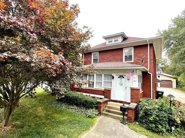 204 S Cleveland Ave, Mogadore, OH 44260