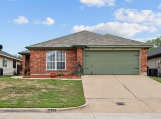 412 Parkmere Dr, Fort Worth, TX 76108