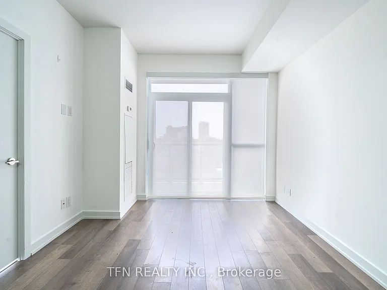 1603 Eglinton Ave W #506 — Photo 11