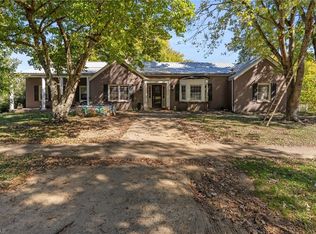 400 Patrick St, Eden, NC 27288