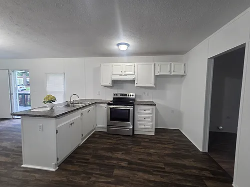42 Daniel Dr Photo 1
