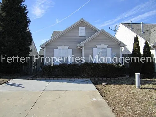 5879 Riverwalk Cir Photo 1