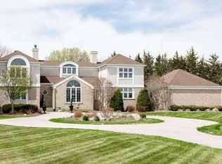 1909 Spalding Dr, Holdrege, NE 68949