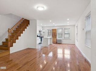 6778 Clyde St, Forest Hills, NY 11375
