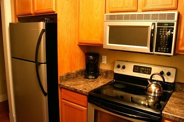 113 N 35th St #2 — Photo 5
