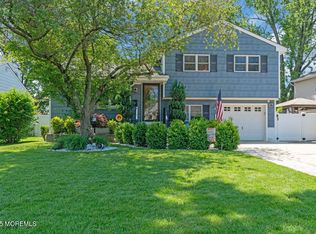 27 Barkalow Ave, Freehold, NJ 07728