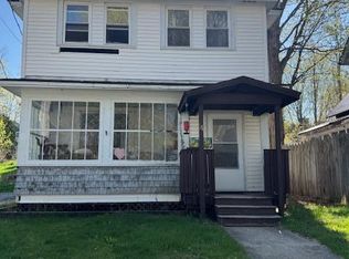 14 Virginia St, Saranac Lake, NY 12983
